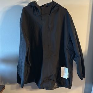 NWT- All in Motion- men’s waterproof rain shell jacket- black, 3XL- Hooded